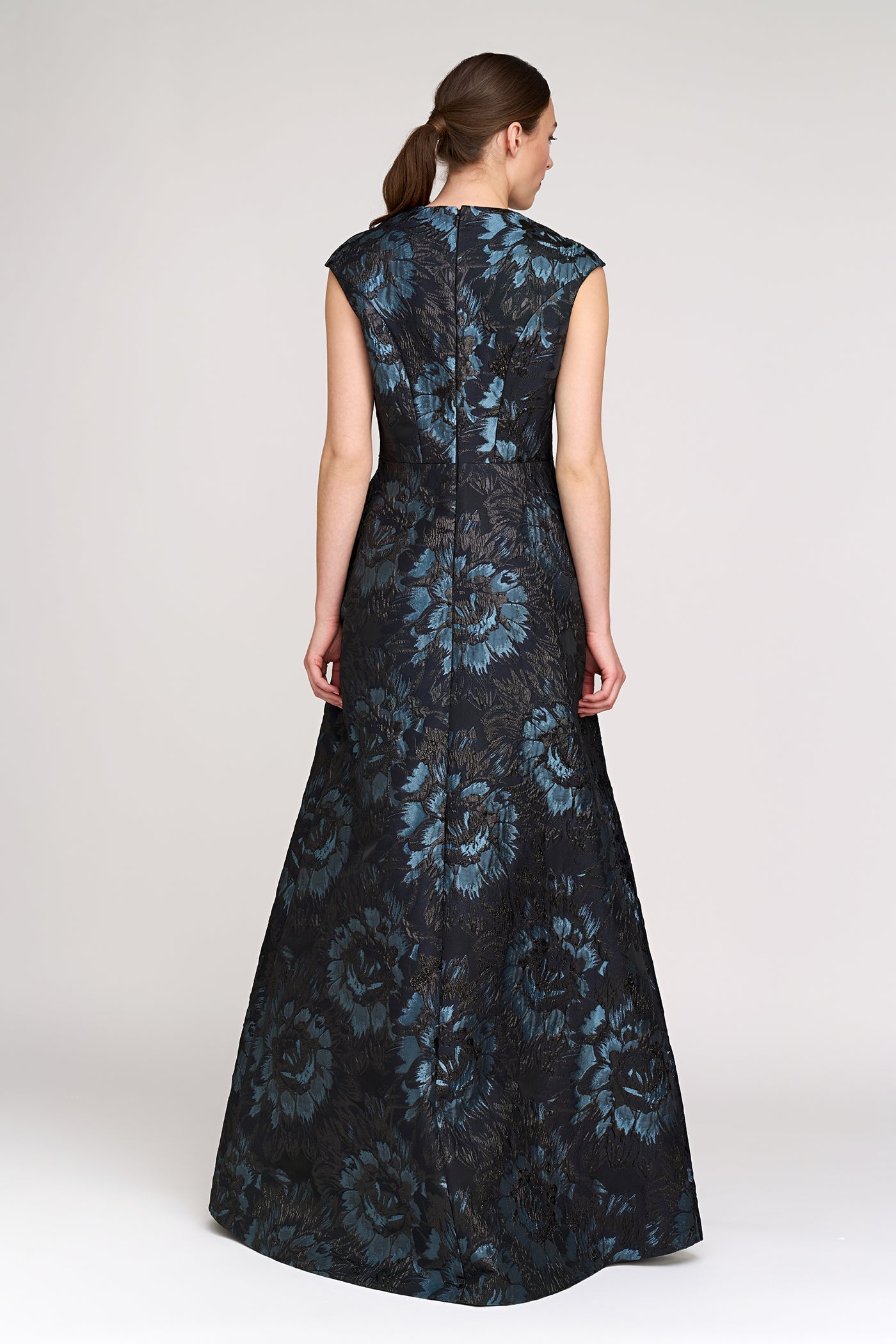 Isabetta Gown