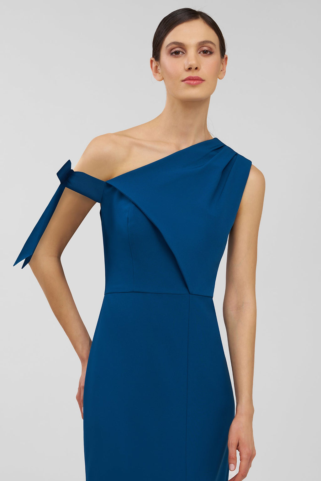 Gwen Column Gown
